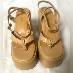 KAYLEEN By Los Angeles Beige Platform Sandals